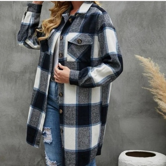 Cozy Plaid Button Up  Oversized Jacket Shacket - Picture 6 of 6